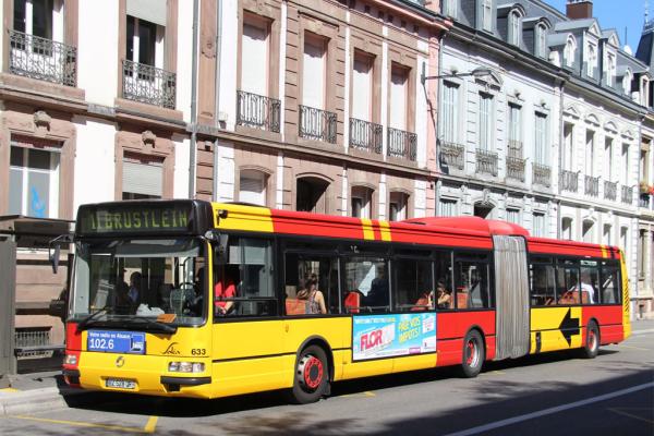 Bus Soléa au centre ville de mulhouse